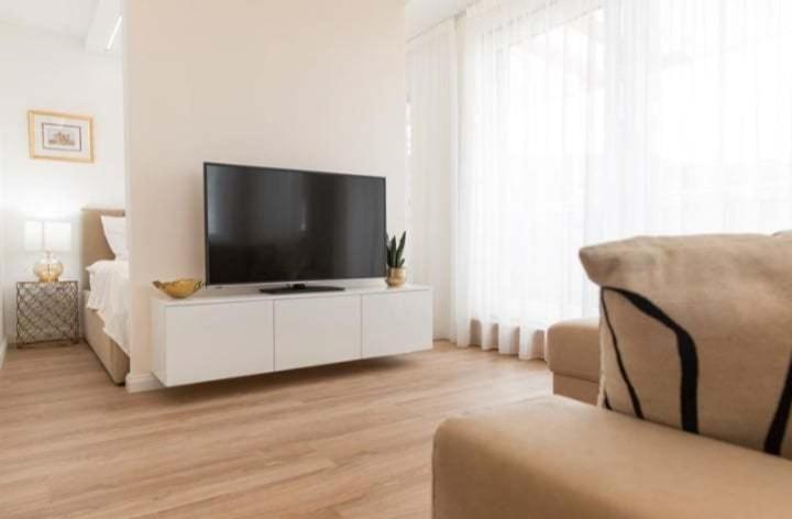 Diamond - Luxusny Apartman Marco Bellegszencse Kültér fotó